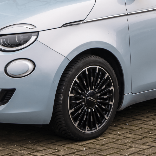 Coppa Coprimozzo Ruota Fiat 500E 2020+ Berlina e Cabrio – Ricambio Originale 735747347 – foto 3