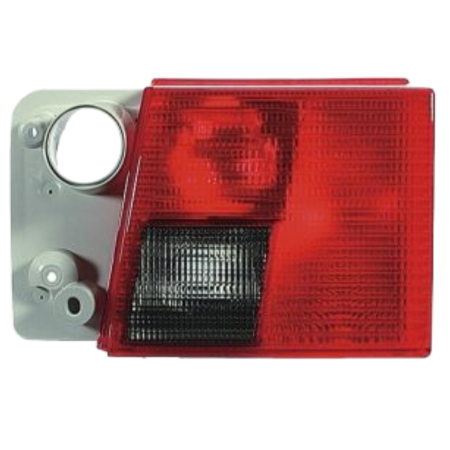 Fanale Posteriore Destro Interno Per Audi A6 Berlina-Avant 6/94-12/97 ricambio originale Hella