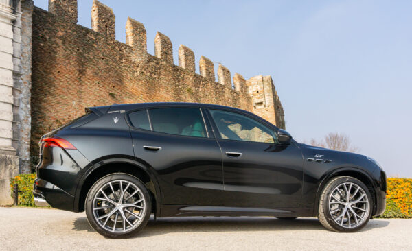 Tubo centrale scarico Maserati Grecale – Ragazzon 50.1094.80 – foto 3