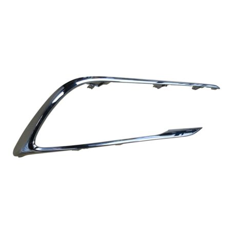 Cornice Griglia Paraurti Anteriore Destra Toyota Auris dal 2015 Cromata