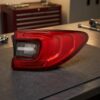 Fanale Posteriore Destro Renault Kadjar 2019+ LED sul banco officina