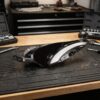 Fanalino Sinistro FIAT 500E 2018+ – Superiore C/Luce Diurna A Led (Versione Per Faro Alogeno) sul banco officina