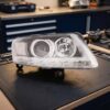 Faro Anteriore Destro Audi A6 2008-2010 – Bixeno C/Luce Diurna A Led sul banco officina