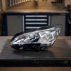 Faro Anteriore Destro Peugeot 3008 2016+ sul banco officina