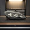 Faro Anteriore Destro Peugeot 308 2017-2020 sul banco officina