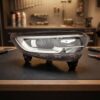 Faro Anteriore Destro Renault Kadjar 2015-2018 sul banco officina