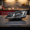Faro Anteriore Destro Volkswagen GOLF 2015+ H7 (Rif. 044934) Originale Valeo sul banco officina