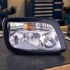 Faro fanale proiettore destro per Mercedes Actros 04> sul banco officina
