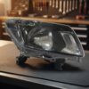 Faro fanale proiettore destro per Nissan Navara Pick-up Parabola Nera 9/15> sul banco officina