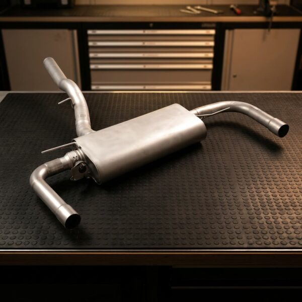 Scarico posteriore BMW Serie 2 F44 Gran Coupè omologato - Ragazzon 50.1058.40 sul banco officina